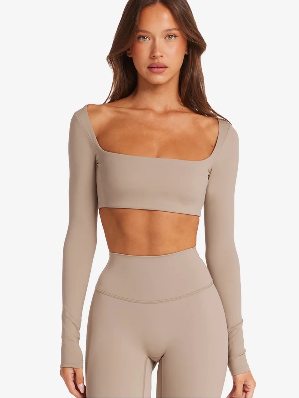 Freedom Scoop Long Sleeve Crop in Almond